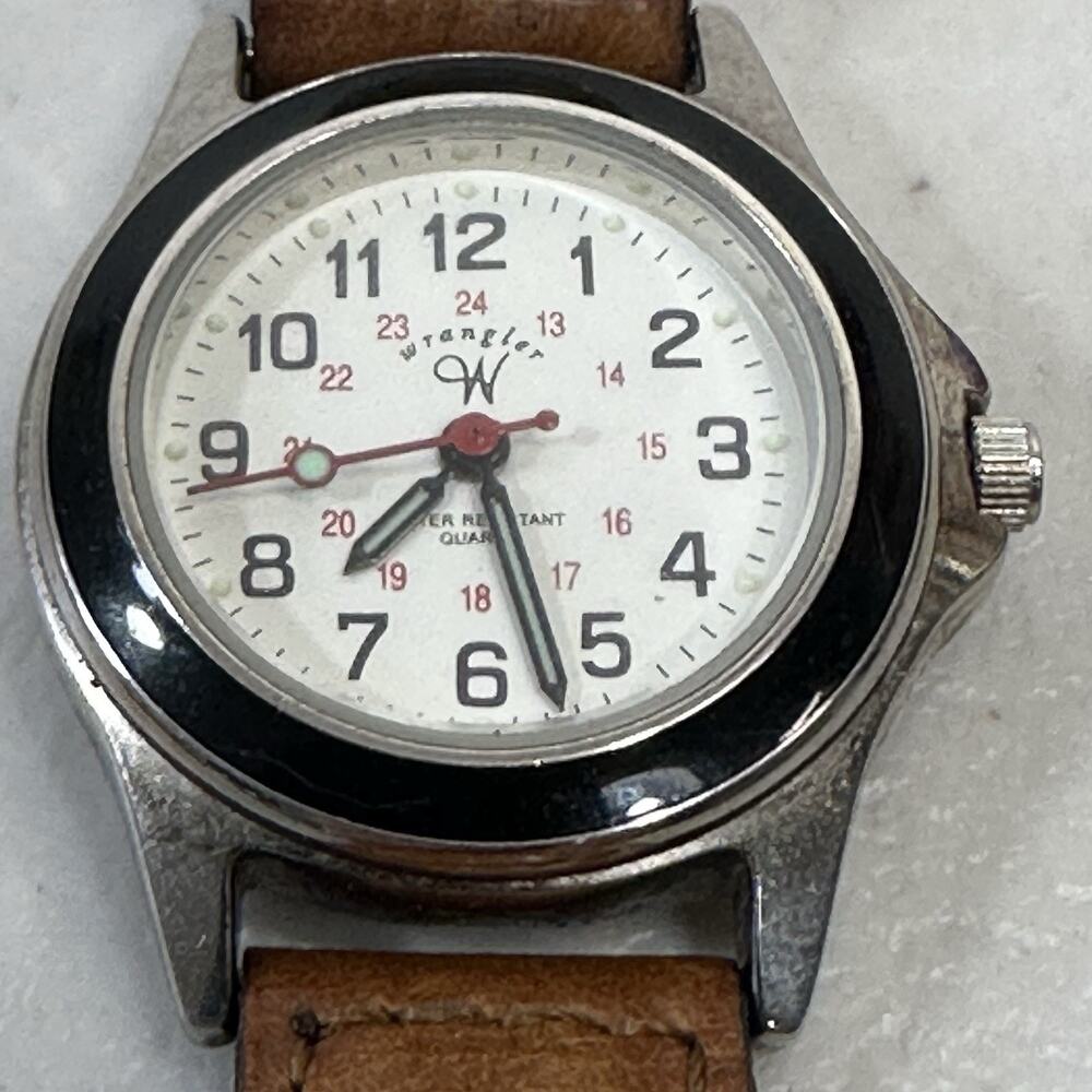 woman’s wrangler watch water resistant Quartz movement